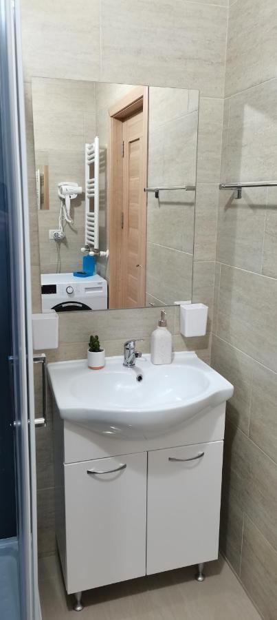 Mike Studio Mamaia Nord Apartman Năvodari Kültér fotó